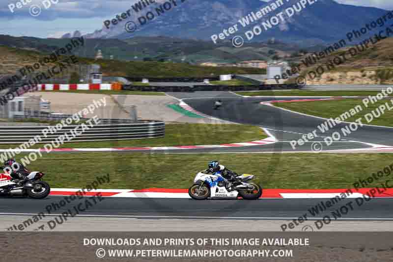 cadwell no limits trackday;cadwell park;cadwell park photographs;cadwell trackday photographs;enduro digital images;event digital images;eventdigitalimages;navarra;no limits trackdays;peter wileman photography;racing digital images;trackday digital images;trackday photos